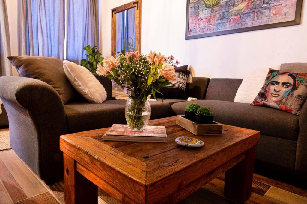 Casa Aurora, Estilo Rustico-Moderno, Guanajuato Villa ภายนอก รูปภาพ
